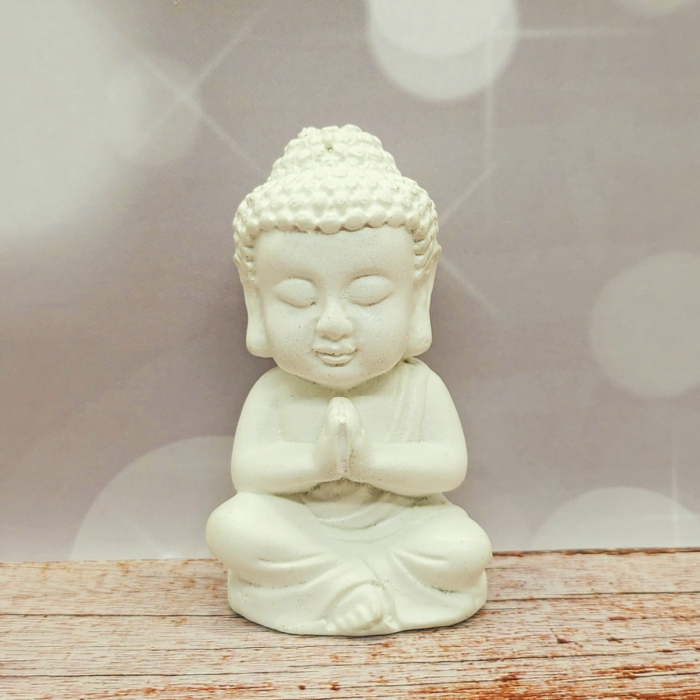 kleine Buddha Figur aus Beton