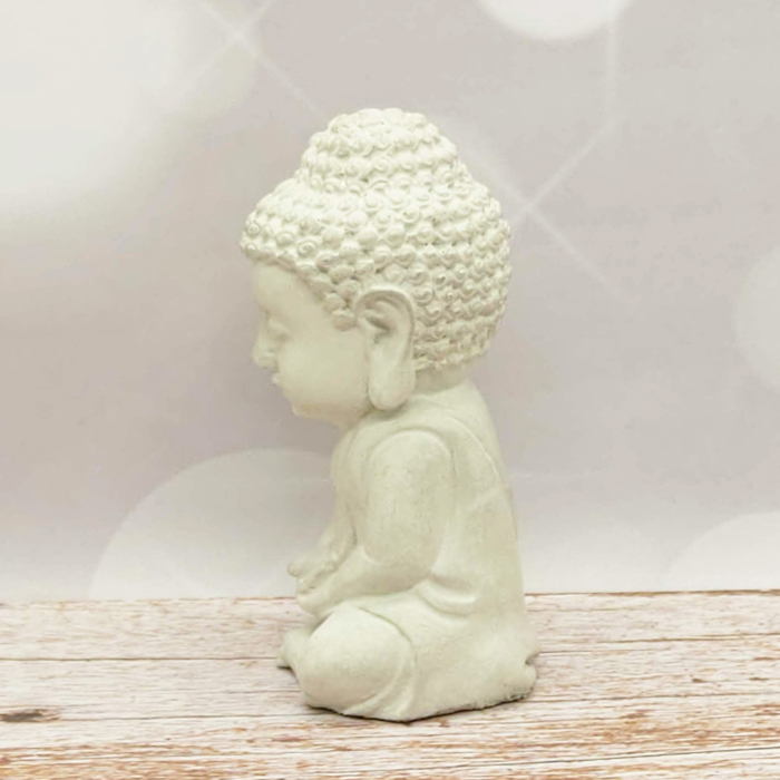 kleine Buddha Figur aus Beton