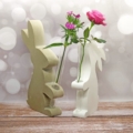 Weiteres Bild von Hase mit Vase aus Beton